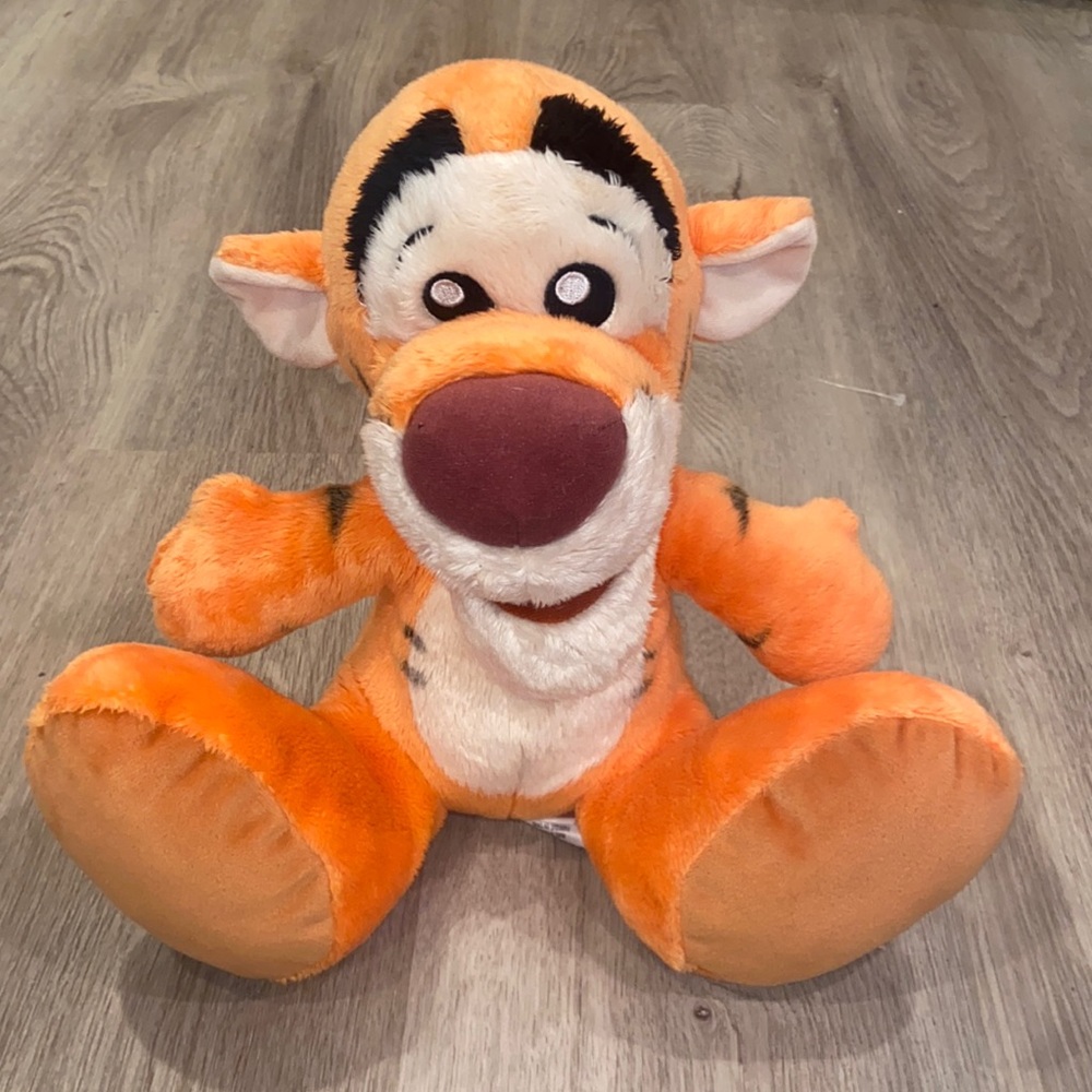 Disney Tigger Big Feet Plush